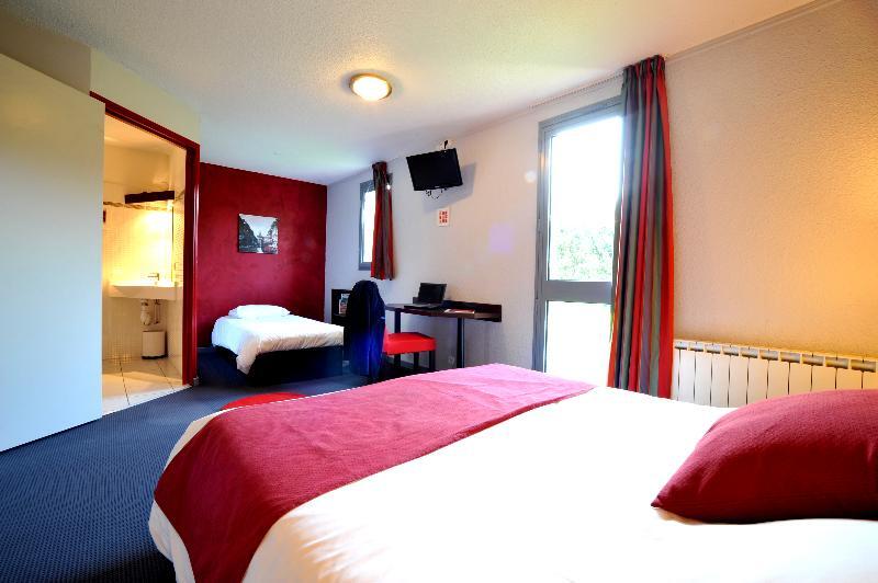 The Originals City, Hotel Novella Confort, Nantes Est Каркефу Екстериор снимка